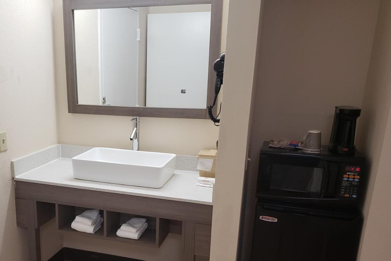 Red Roof Inn מוס פוינט מראה חיצוני תמונה