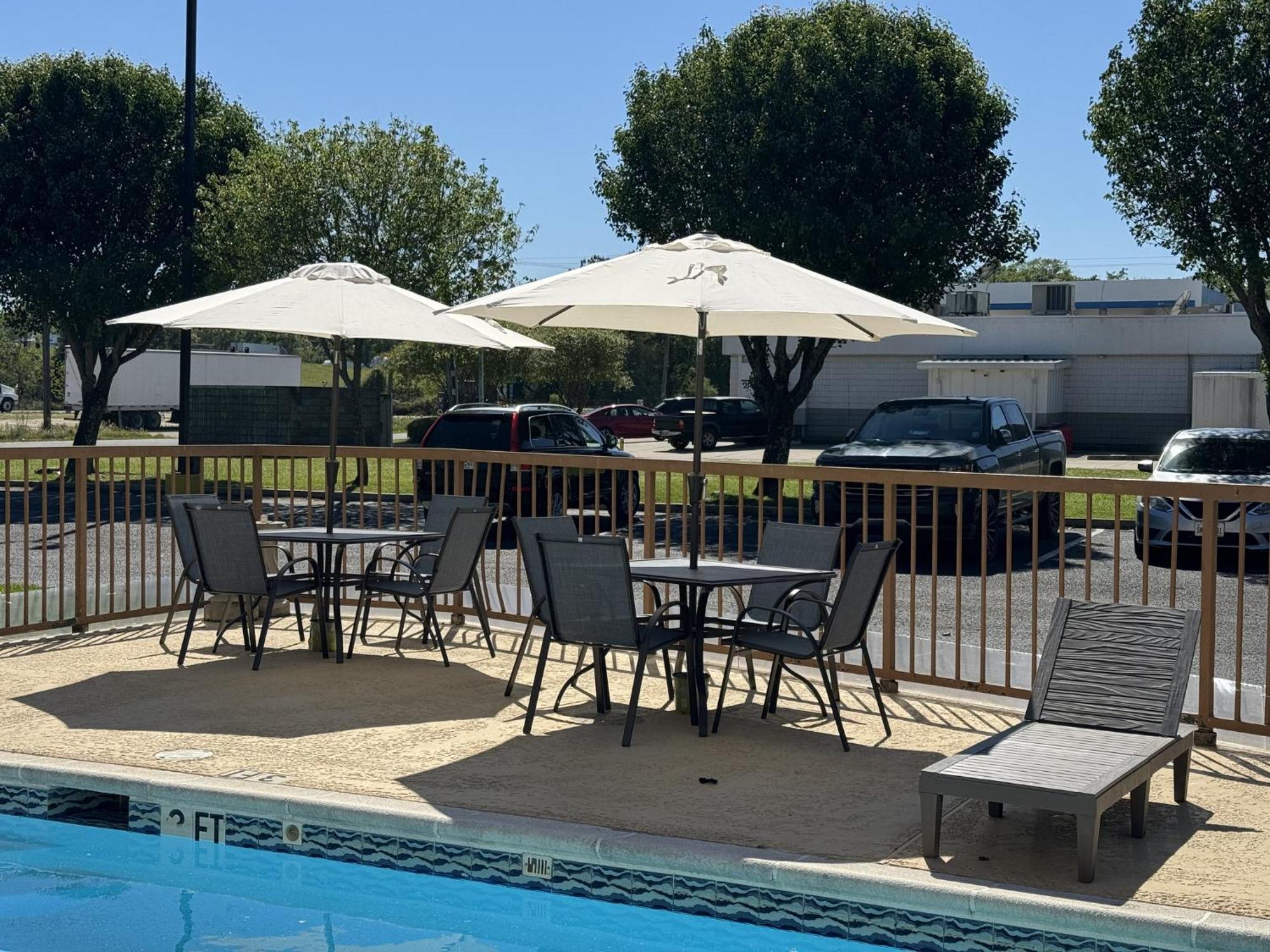 Red Roof Inn מוס פוינט מראה חיצוני תמונה