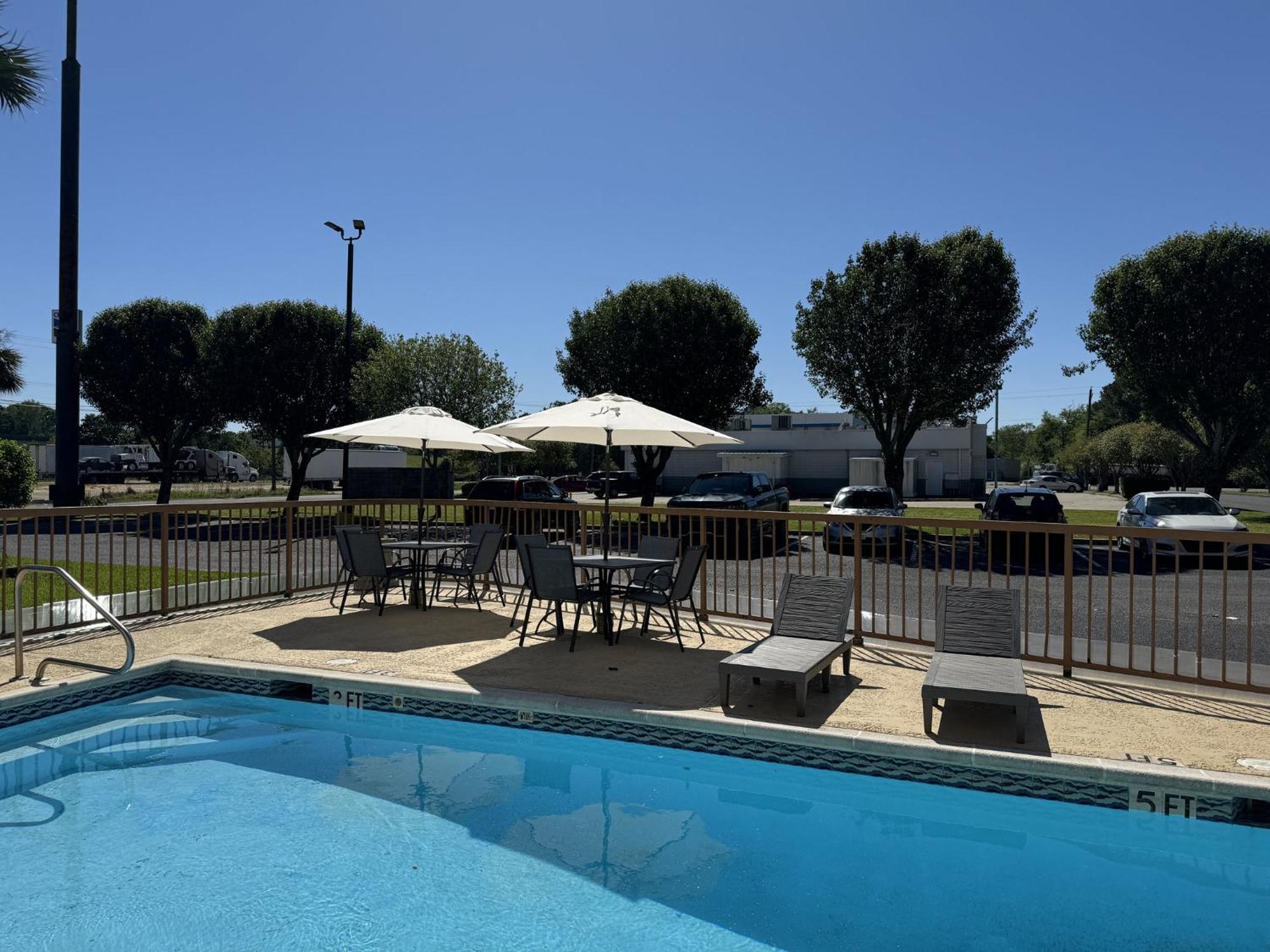 Red Roof Inn מוס פוינט מראה חיצוני תמונה
