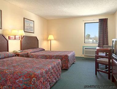 Red Roof Inn מוס פוינט חדר תמונה
